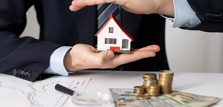 Who Do We Buy Houses From in Las Vegas, NV?